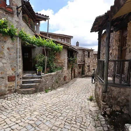 Casa Do Olival * فيغيرو دو فينوس