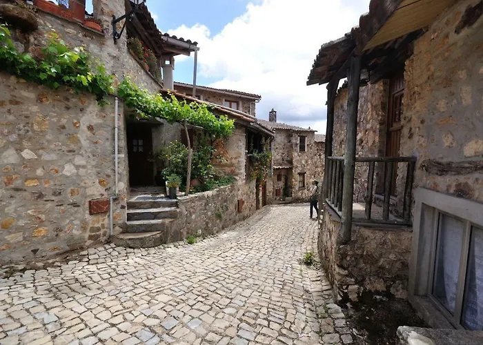 Casa Do Olival * فيغيرو دو فينوس
